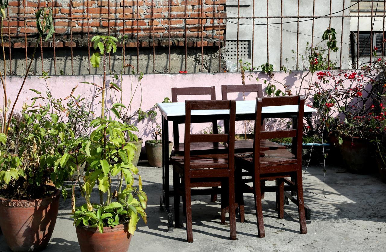 Mitra Garden Inn Káthmándú Exteriér fotografie